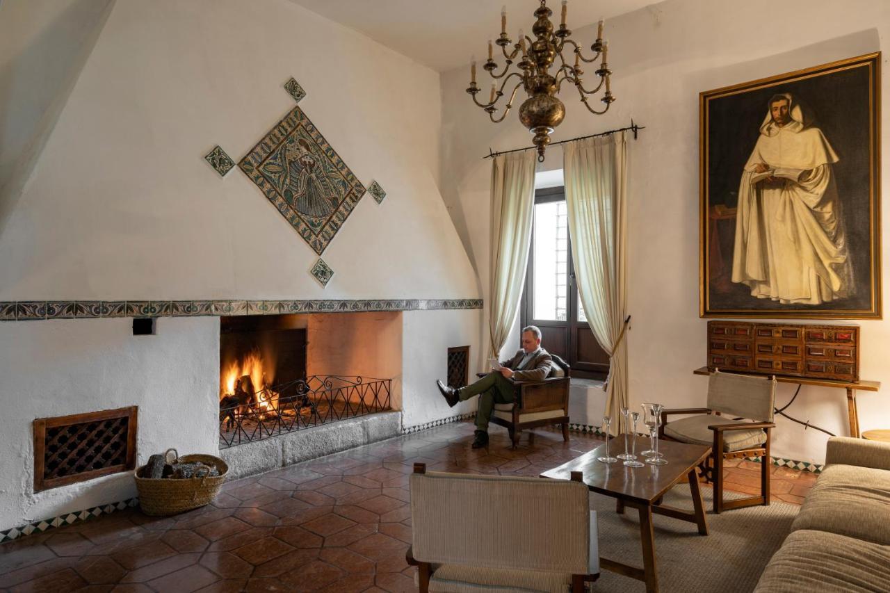 Parador De Guadalupe Guadalupe  Dış mekan fotoğraf